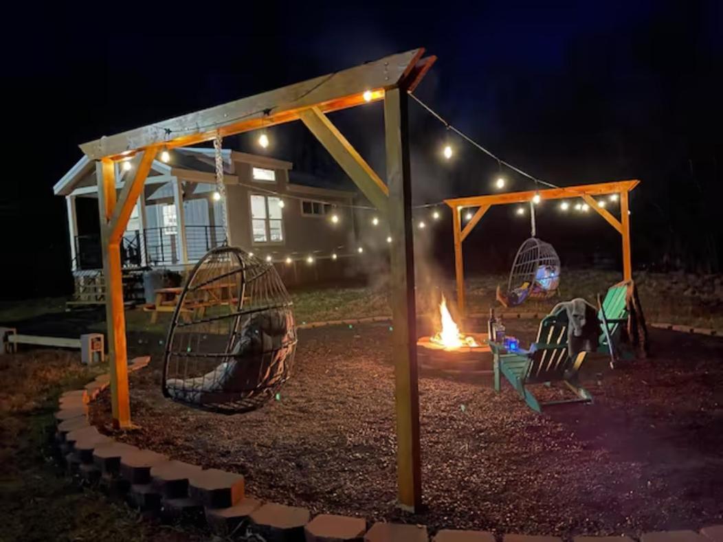 Charming Tiny Home! Close To Oxford, Sardis Lake, Safari Animal Zoo ภายนอก รูปภาพ